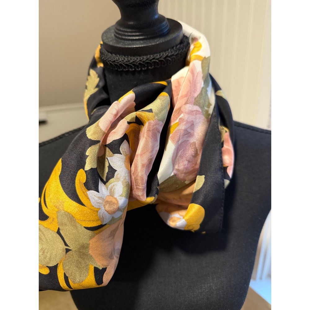 Liz Claiborne Vintage Silk Floral Baroque Square Scarf Black Gold Pink 31x31